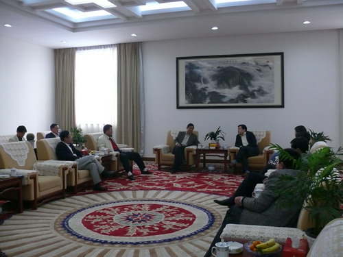 家紡協會會長楊東輝來訪疊石橋