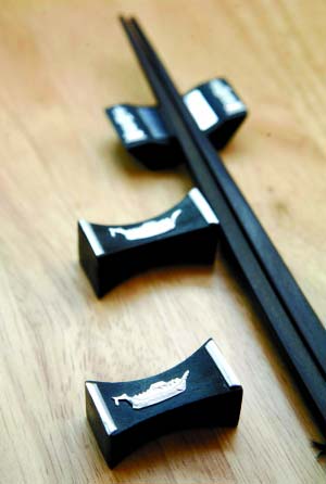 ���������������c�Y�����L��