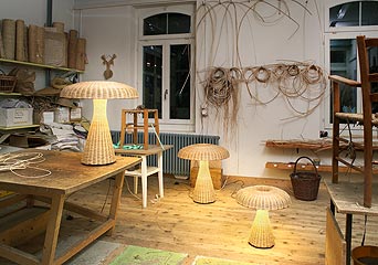 �Ӽ҄���ɐ�С��Ʒ