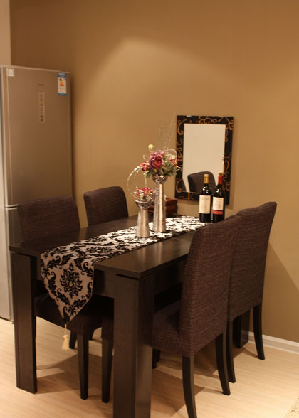 �Ϻ��������ҵĺ��s֮��