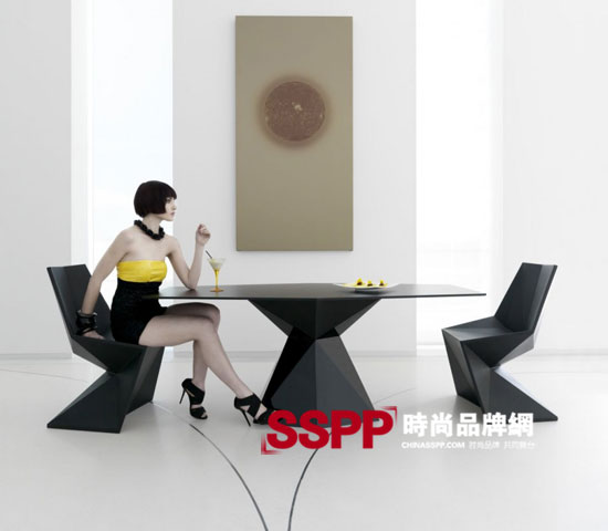 KarimRashid�O(sh��)ӋVONDOM�r�мҾ�