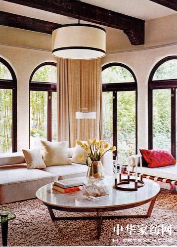 �������L������A��