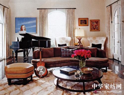 �������L������A��