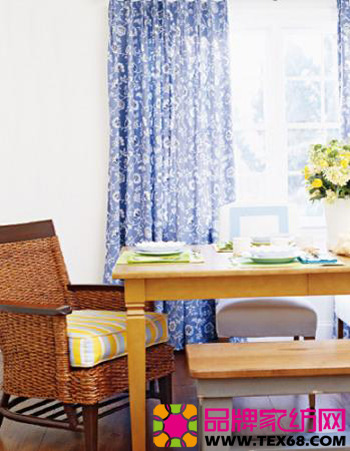 �{ɫ��ˇ�b�ζ����