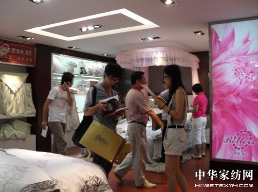 ؐ��z���_2010��Ʒ�l(f��)����(hu��)