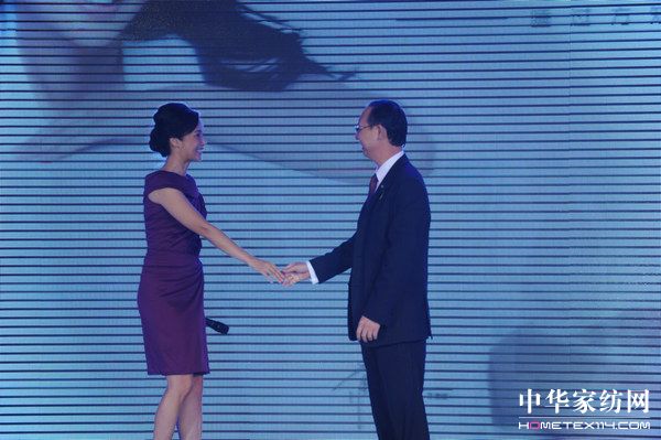 賽諾牽手蔣雯麗深耕內(nèi)地市場(chǎng)