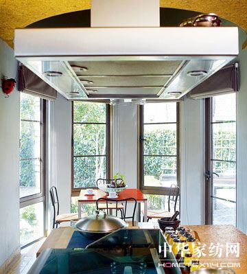 ��Ԫ�����L����Ҿ�