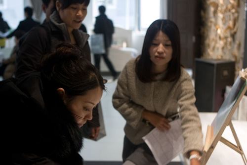 ���R����ӛ�������³��l