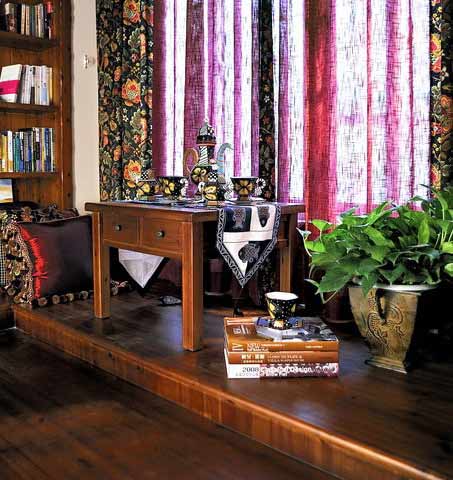 ���_����r���c���g���ں�