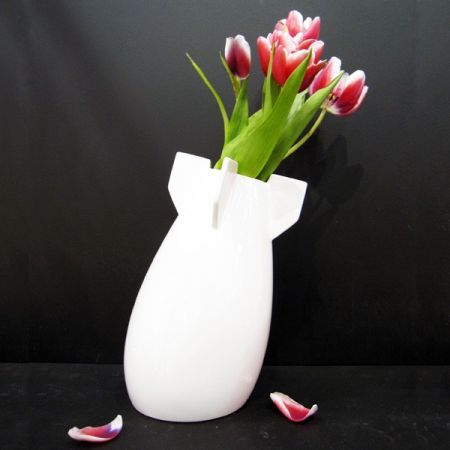 炸彈形狀的創(chuàng)意花瓶