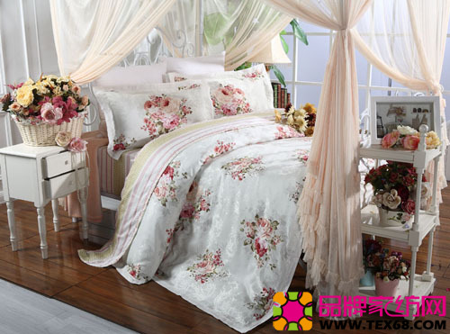 �������䴲Ʒ�y�c����Ů�˷�