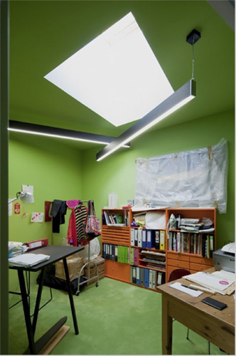 ��N�ɫ���������Ԣ