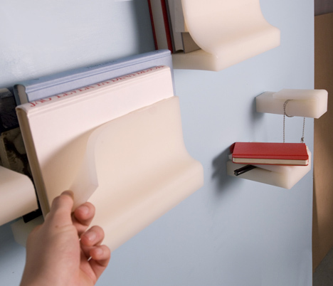 極具創(chuàng)意的書簽式書架設(shè)計