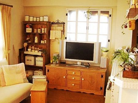 �ձ�70�����D����ɫС��