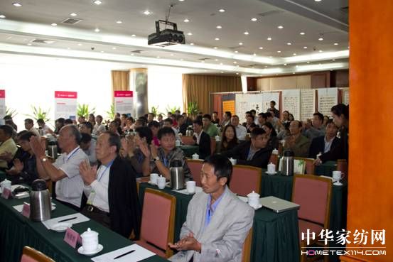 �Ї���(j��ng)��(j��)��̼�D(zhu��n)���c�ɳ��m(x��)�l(f��)չ���