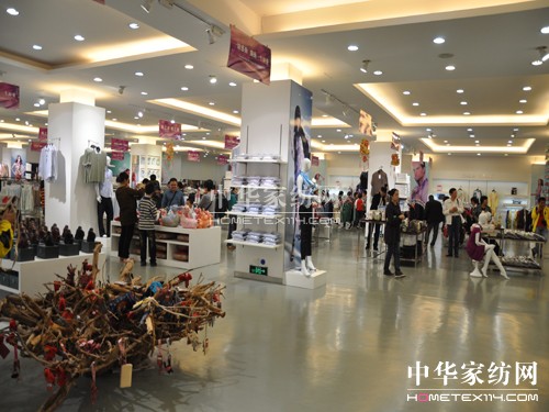 達(dá)利•絲綢世界國(guó)家AAAA級(jí)景區(qū)開園