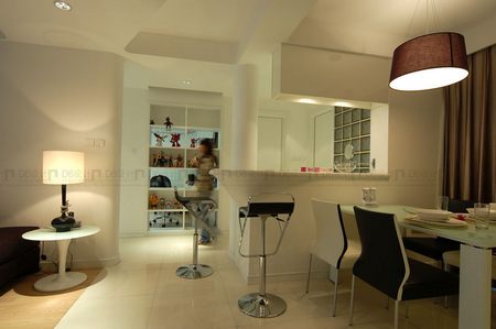 �F�����s�����ͼҾ�