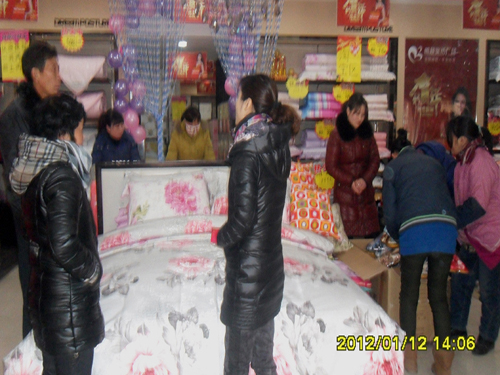 明超舉辦賀新年大型活動