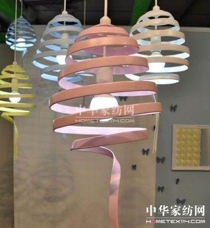 ��Ȥ�ğ��ߠI(y��ng)����҃�(n��i)��ͬ�Շ�