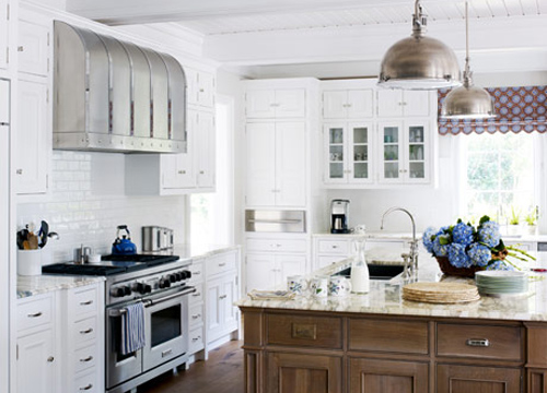 ε�{������Ȼ�ɾ͵��к���