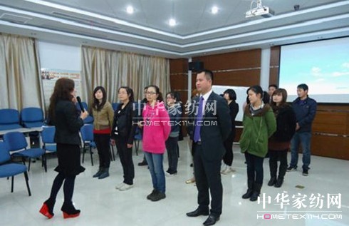 ���z�Ҽ������㉺������Ӗ(x��n)�����_(k��i)��