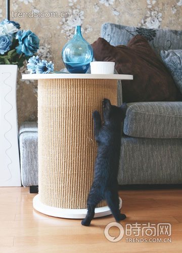 �錙�ﰲ��һ�����m�ľ�ס���g������BС�Nʿ