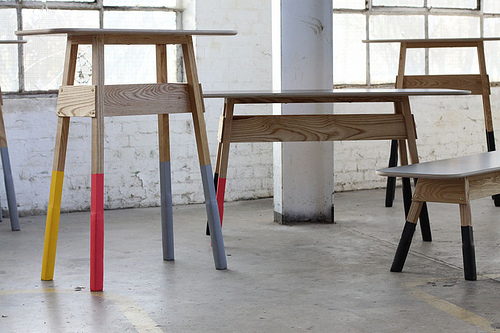 穿襪子的桌子 流動(dòng)的創(chuàng)意色彩