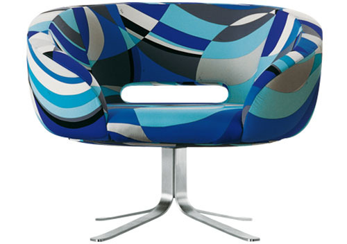 ɫ���w�R9����γʬF(xi��n)�_���Ҿ�(��)