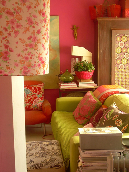 ����:ɫ���L���đ���֮��(��)