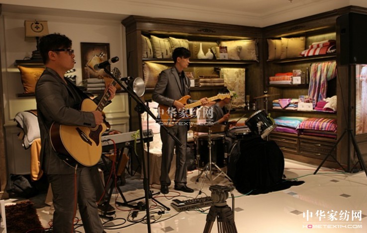 ����Ҽ��߶�VIP�ƕ���������ӿ��