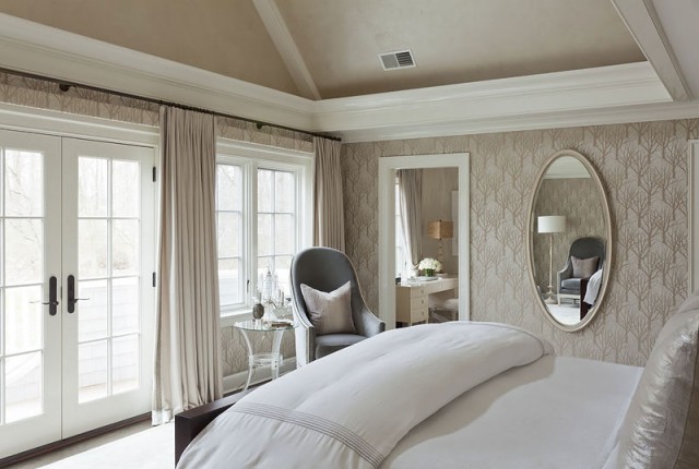 ���Ų��׵İ�ɫ���|��Ԣ(��)