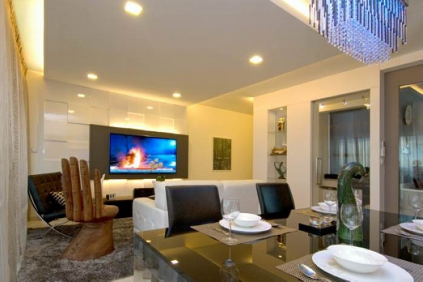 �������x�¼���ůɫ�{�F����Ԣ