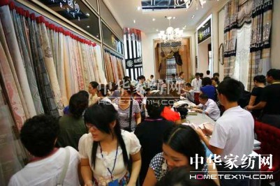 ���̟��h����չ���Q������ƪ��