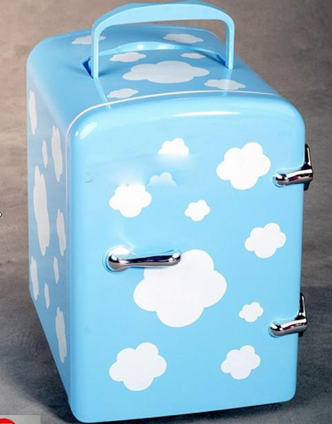 �ȵ��Ŀ���15���ɐ۾Ӽ�С��Ʒ(��)