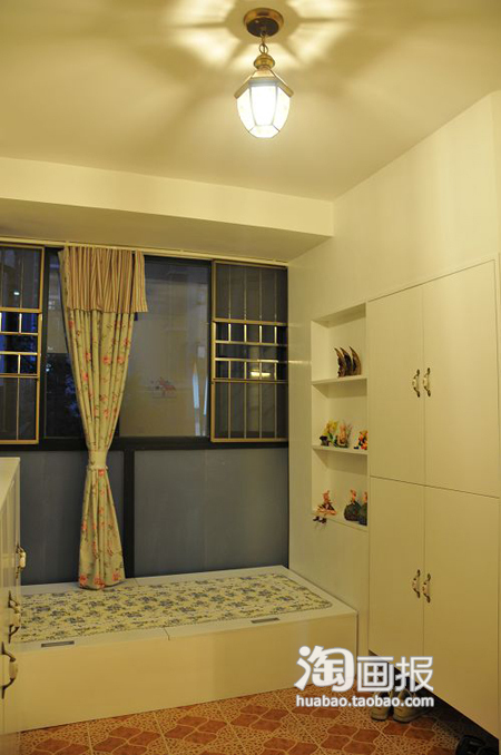 ����Ů6�f(w��n)�b���e��@��(��)