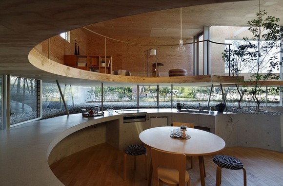 �t�d�Ȕ��ձ���ʽ��լ