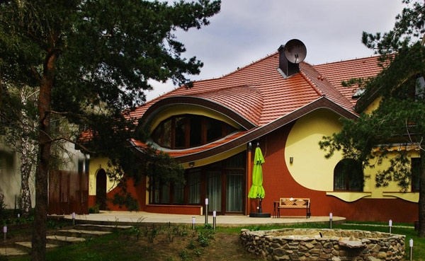 搖擺之家波蘭的當(dāng)代曲線建筑(下)