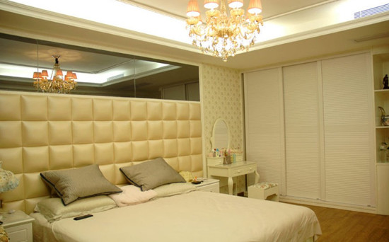 30�f������к��L�񻨈@�e��