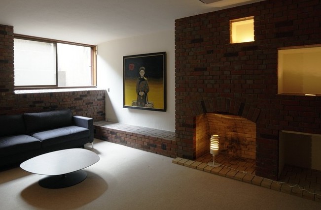 ����F��Ԫ�ص��ձ��vʷ��լ