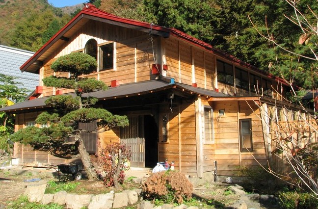 ����F��Ԫ�ص��ձ��vʷ��լ