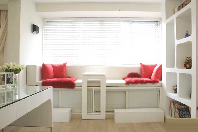 ��ɫ��ˇ�b�ɫ���s��Ԣ