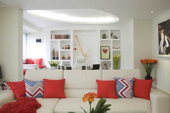 ��ɫ��ˇ�b�ɫ���s��Ԣ