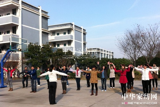 �{�z���T��չʾ���Ƿ���ݺͶ�־