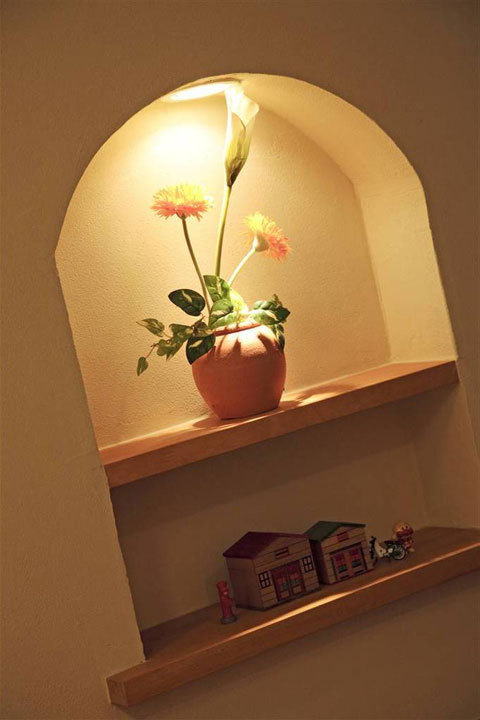 �ձ����D��ůɫ�{��լ