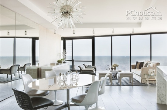 �R�����D���g͸��������Ԣ