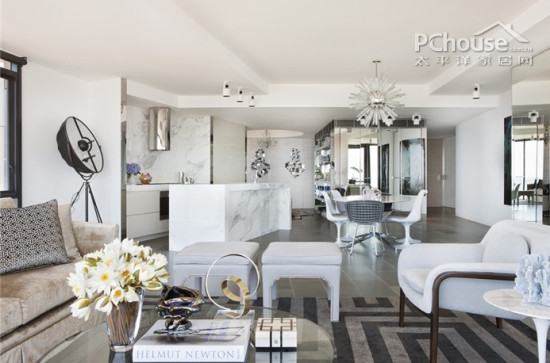 �R�����D(zhu��n)���g͸��������Ԣ