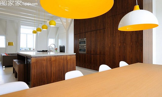 �_��ʽ��Ԣɫ���c���͏N