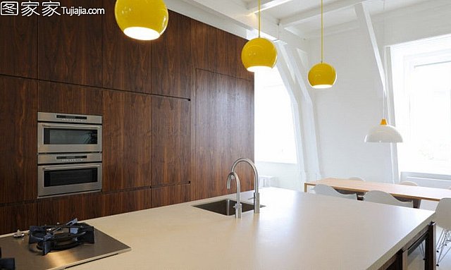 �_��ʽ��Ԣɫ���c(di��n)���͏N