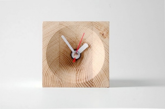 Focus簡(jiǎn)約創(chuàng)意小鬧鐘