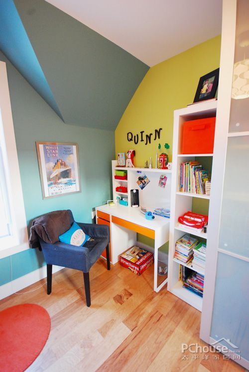 ��ůɫ����ײ80�������Ԣ